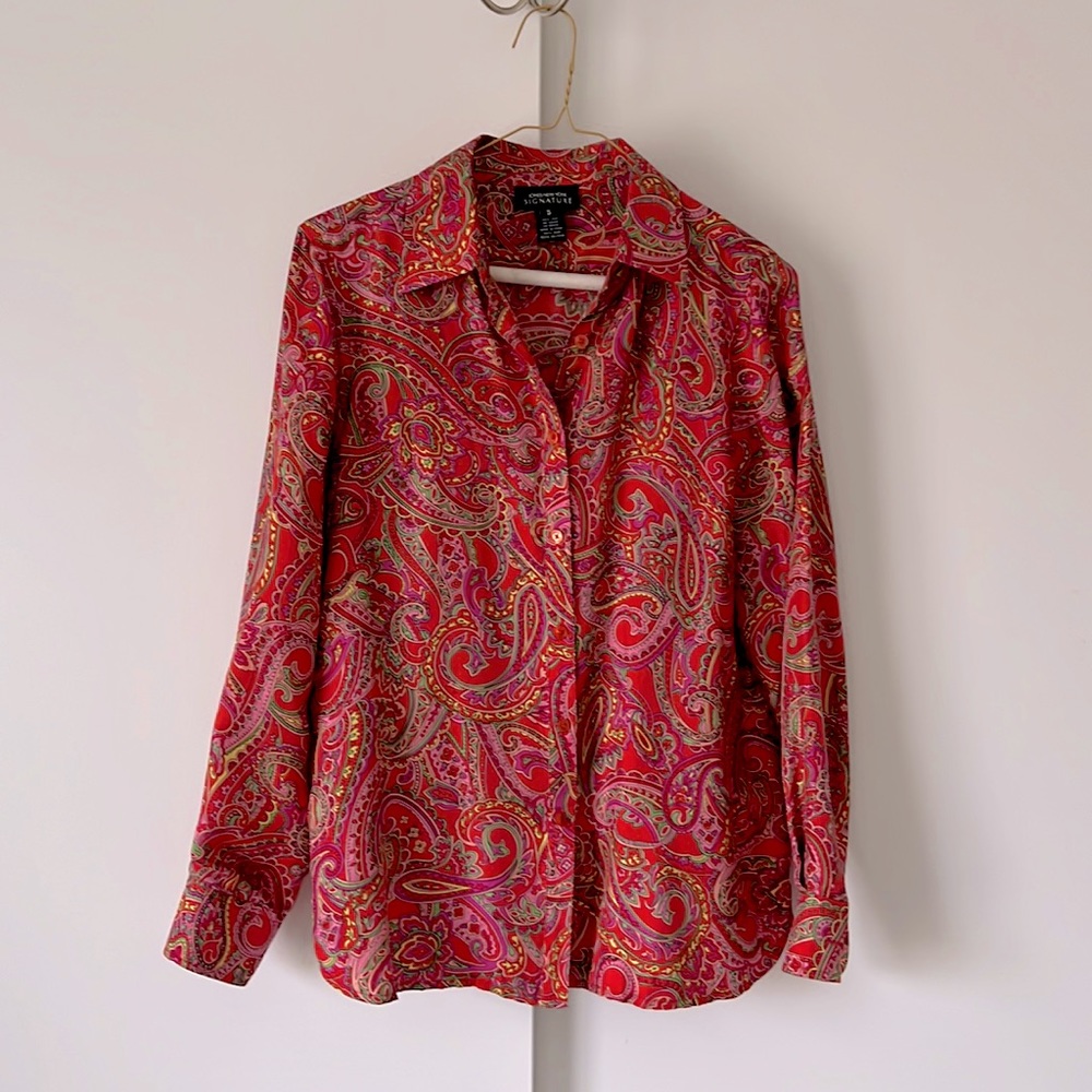 100% silk. Jones NY Paisley blouse. Beautiful vibrant colors